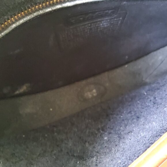 Coach Vintage Spectator Saddle Bag in Black and Tabac Trim - Picture 9 of 10